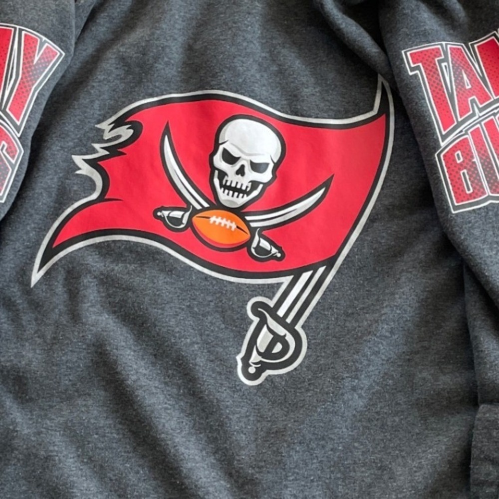 Reversible Tampa Bay Buccaneers NFL Hooded Jacket Full Zip Red Football Mens - Picture 7 of 12